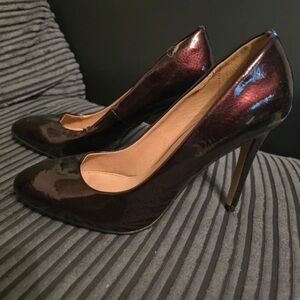 Chic Maroon Stiletto Heels